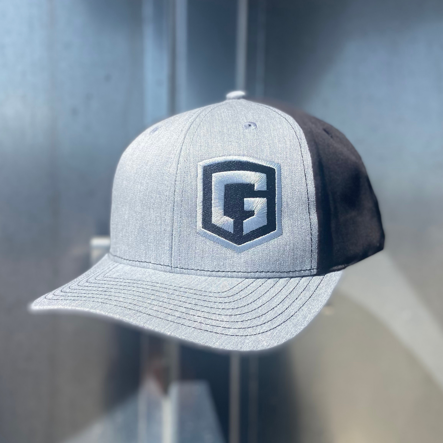 Light Gray Generation Solid Snapback